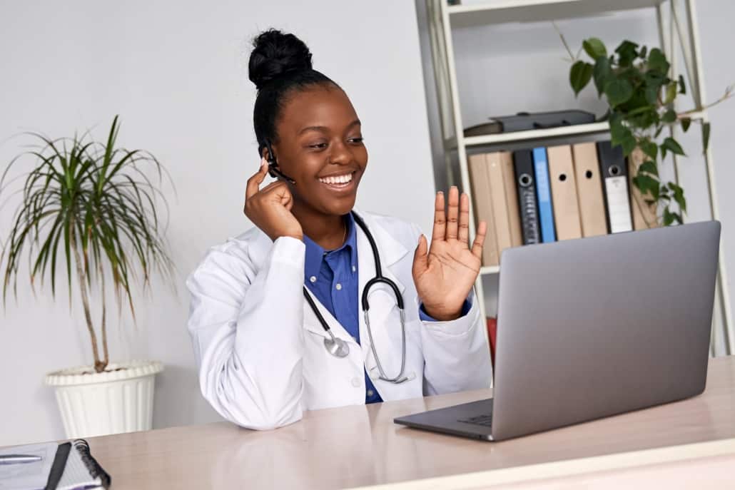 How to Become a Public Healthcare Consultant